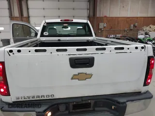 2008 Chevrolet Silverado 1500 Work Truck with VIN 1GCEK14C38Z242301, listed as a IAAI auction lot 41782709 with 42,525 mi miles. Bid and sale history available at carsss.com. Image 19.