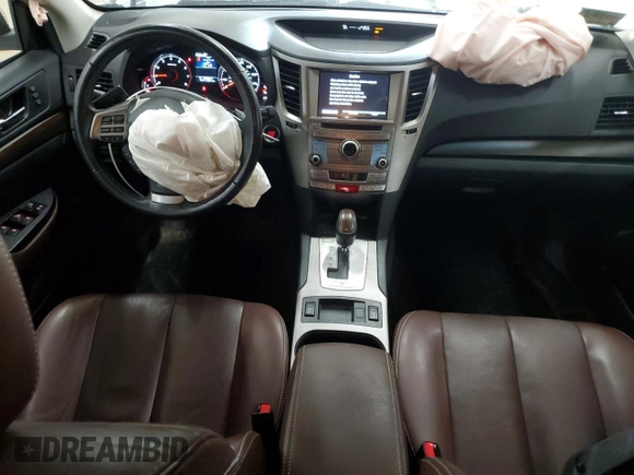 2014 Subaru Outback Limited z VIN 4S4BRCPC4E3253761, wystawiony jako Copart lot #60633085 z przebiegiem 131 159 mil mil oraz Szkoda całkowita • Salvage title. Historia ofert i sprzedaży dostępna na DreamBid. Obrazek 8.