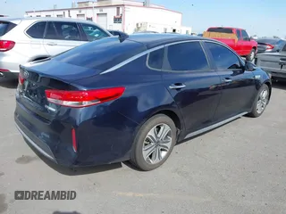 2017 Kia Optima EX with VIN KNAGU4LE1H5009500, listed as a IAAI auction lot 41642190 with 132,767 mi miles and . Bid and sale history available at DreamBid. Image 4.