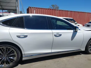 2021 Lexus LS 500 with VIN JTHD51FF6M5015310, listed as a IAAI auction lot 42630073 with 34,307 mi miles and . Bid and sale history available at DreamBid. Image 14.