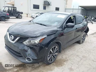 2017 Nissan Rogue SV with VIN JN1BJ1CP8HW028998, listed as a IAAI auction lot 42224825 with 96,213 mi miles and . Bid and sale history available at DreamBid. Image 17.
