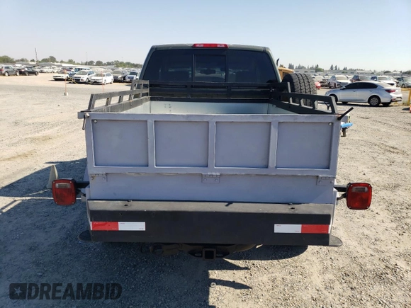 2005 Nissan Titan SE z VIN 1N6AA06B85N507424, wystawiony jako Copart lot #64841425 z przebiegiem 208 542 mil mil oraz Czysty tytuł • Clean title. Historia ofert i sprzedaży dostępna na DreamBid. Obrazek 6.