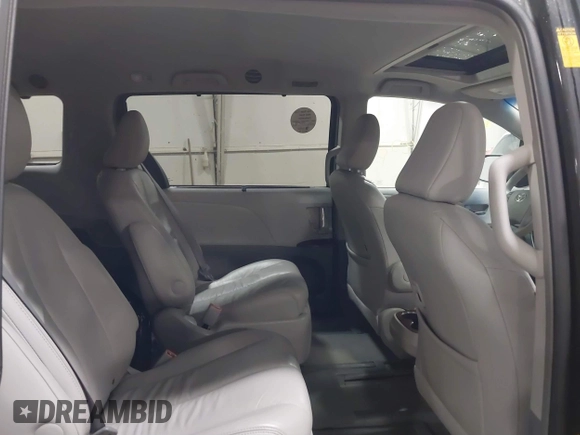 2014 Toyota Sienna Ltd with VIN 5TDDK3DC7ES072058, listed as a IAAI auction lot 41548332 with 153,742 mi miles. Bid and sale history available at carsss.com. Image 8.