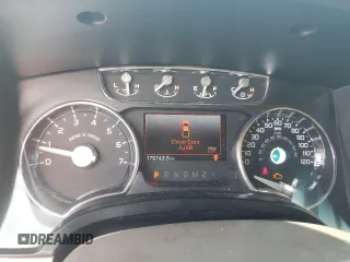 2011 Ford F-150 XL с VIN 1FTFW1EFXBFC77265, выставлен на аукционе Copart как лот 58915115 с пробегом 179 743 миль миль и Списание • Salvage title. История ставок и продаж доступна на DreamBid. Изображение 9.