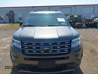 2017 Ford Explorer XLT с VIN 1FM5K8D8XHGB20255, выставлен на аукционе IAAI как лот 42561934 с пробегом 112 137 миль миль и . История ставок и продаж доступна на DreamBid. Изображение 12.