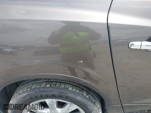 2011 Buick Enclave CXL-2 with VIN 5GAKRCED1BJ346259, listed as a IAAI auction lot 42083463 with 280,202 mi miles. Bid and sale history available at carsss.com. Image 6.
