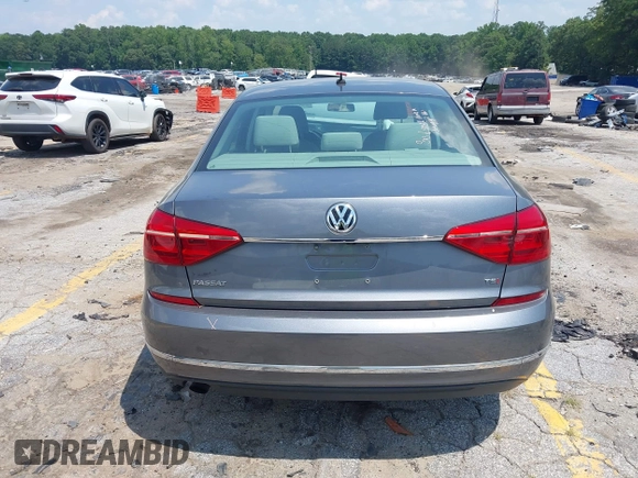2016 Volkswagen Passat S с VIN 1VWAS7A3XGC008984, выставлен на аукционе IAAI как лот 42578188 с пробегом 167 585 миль миль и . История ставок и продаж доступна на DreamBid. Изображение 16.