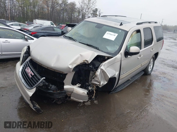 2007 GMC Yukon SLT z VIN 1GKFK13037J282696, wystawiony jako IAAI lot #41996538 z przebiegiem 143 607 mil mil oraz . Historia ofert i sprzedaży dostępna na DreamBid. Obrazek 2.
