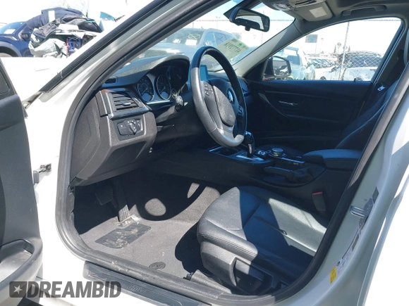 2015 BMW 3 Series 320i with VIN WBA3B1G56FNT06434, listed as a IAAI auction lot 41772918 with 76,782 mi miles. Bid and sale history available at carsss.com. Image 19.