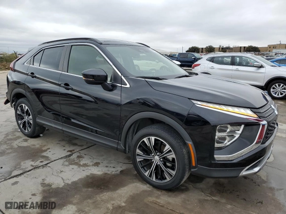2022 Mitsubishi Eclipse Cross SE with VIN JA4ATWAA3NZ023176, listed as a Copart auction lot 84727074 with 27,628 mi miles and Clean Title. Bid and sale history available at carsss.com. Image 4.
