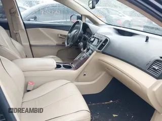 2011 Toyota Venza with VIN 4T3ZA3BB0BU048794, listed as a IAAI auction lot 42133385 with 181,641 mi miles and . Bid and sale history available at DreamBid. Image 5.