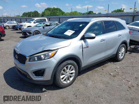 2017 Kia Sorento LX with VIN 5XYPG4A37HG243532, listed as a IAAI auction lot 42088741 with 171,350 mi miles. Bid and sale history available at carsss.com. Image 2.