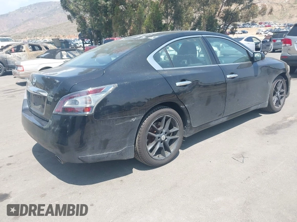 2014 Nissan Maxima S with VIN 1N4AA5AP8EC469519, listed as a IAAI auction lot 42180940 with 119,966 mi miles and . Bid and sale history available at DreamBid. Image 4.