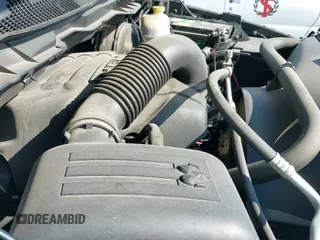 2016 Ram 1500 Laramie z VIN 1C6RR7VT4GS323532, wystawiony jako IAAI lot #42570478 z przebiegiem 142 136 mil mil oraz . Historia ofert i sprzedaży dostępna na DreamBid. Obrazek 22.