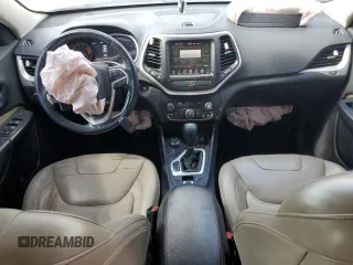 2016 Jeep Cherokee Limited z VIN 1C4PJMDS8GW244937, wystawiony jako Copart lot #54721405 z przebiegiem 151 655 mil mil oraz Szkoda całkowita • Salvage title. Historia ofert i sprzedaży dostępna na DreamBid. Obrazek 8.