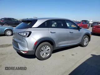 2021 Hyundai NEXO z VIN KM8J74A63MU017007, wystawiony jako Copart lot #73731404 z przebiegiem 11 585 mil mil oraz Czysty tytuł • Clean title. Historia ofert i sprzedaży dostępna na DreamBid. Obrazek 3.