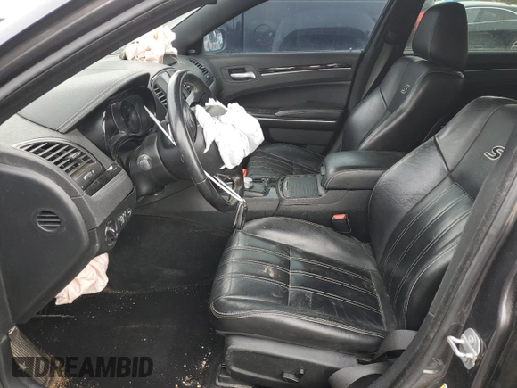2020 Chrysler 300 S with VIN 2C3CCAGG4LH131580, listed as a Copart auction lot 42035725 with 70,741 mi miles and Salvage Title. Bid and sale history available at DreamBid. Image 7.