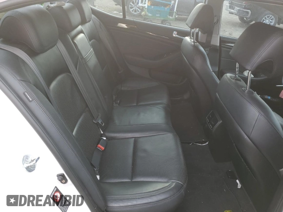 2014 Kia Cadenza Premium with VIN KNALN4D75E5163618, listed as a Copart auction lot 85905624 with 82,708 mi miles and Clean Title. Bid and sale history available at carsss.com. Image 10.