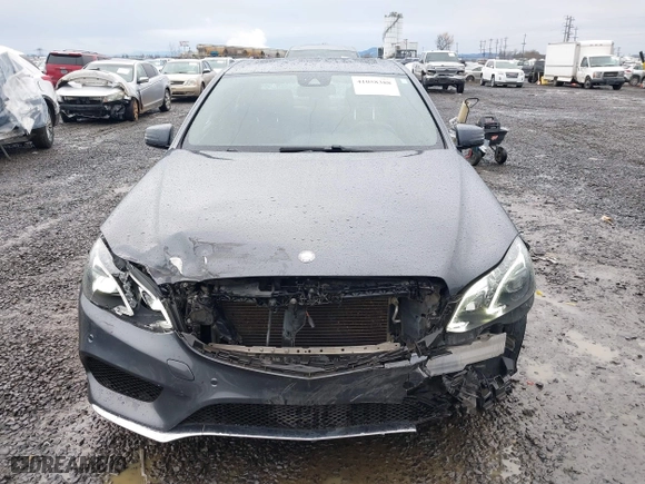 2016 Mercedes-Benz E-Class E 350 Sport with VIN WDDHF5KB7GB281277, listed as a IAAI auction lot 41058388 with 70,993 mi miles. Bid and sale history available at carsss.com. Image 13.