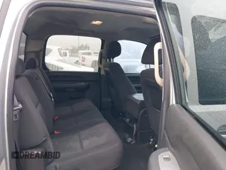 2013 Chevrolet Silverado 1500 LT with VIN 3GCPCSE06DG302775, listed as a IAAI auction lot 41903005 with 409,637 mi miles and . Bid and sale history available at DreamBid. Image 8.