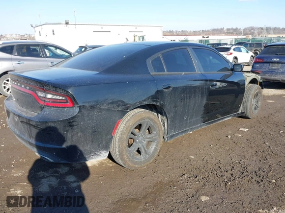 2016 Dodge Charger SE with VIN 2C3CDXBG0GH167005, listed as a IAAI auction lot 41410130 with 161,176 mi miles and . Bid and sale history available at carsss.com. Image 4.
