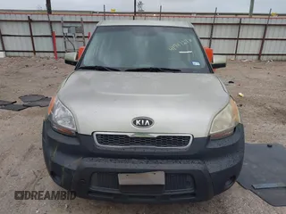 2011 Kia Soul + with VIN KNDJT2A22B7213906, listed as a IAAI auction lot 41947276 with 152,022 mi miles. Bid and sale history available at carsss.com. Image 12.