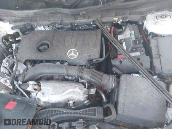 2021 Mercedes-Benz GLB 250 z VIN W1N4M4HB0MW137048, wystawiony jako IAAI lot #40541728 z przebiegiem 36 317 mil mil oraz . Historia ofert i sprzedaży dostępna na DreamBid. Obrazek 10.