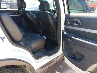 2017 Ford Explorer XLT z VIN 1FM5K7D83HGD11705, wystawiony jako IAAI lot #42064869 z przebiegiem 195 328 mil mil oraz . Historia ofert i sprzedaży dostępna na DreamBid. Obrazek 8.