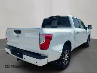 2020 Nissan Titan with VIN 1N6AA1ED8LN5011, listed as a Copart auction lot 67142895 with 132,686 mi miles and Clean title. Bid and sale history available at DreamBid. Image 4.