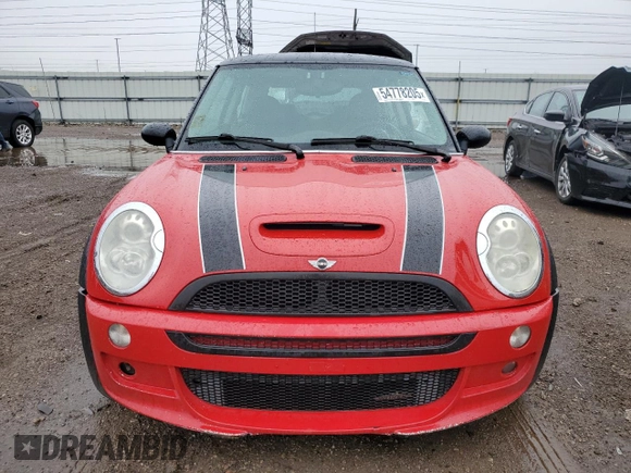2005 MINI Hardtop S with VIN WMWRE33525TD99548, listed as a Copart auction lot 54778205 with 187,150 mi miles and Salvage title. Bid and sale history available at DreamBid. Image 5.