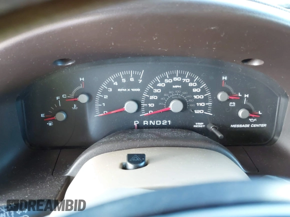 2003 Ford Expedition Special Service z VIN 1FMRU15W53LA44296, wystawiony jako IAAI lot #41084481 z przebiegiem Nie podano mil oraz . Historia ofert i sprzedaży dostępna na DreamBid. Obrazek 7.