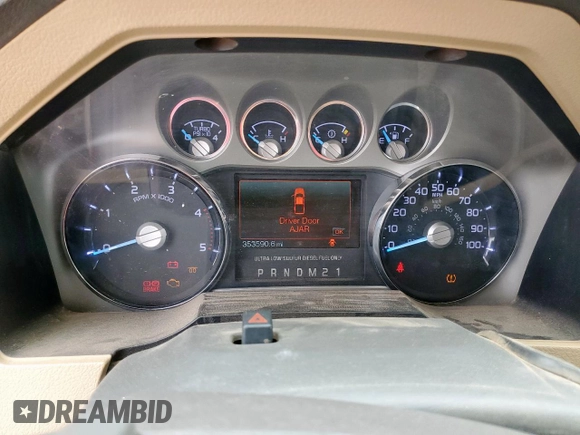 2012 Ford F-250 XL z VIN 1FT7X2ATXCEB00029, wystawiony jako Copart lot #57096425 z przebiegiem 353 590 mil mil oraz Czysty tytuł • Clean title. Historia ofert i sprzedaży dostępna na DreamBid. Obrazek 9.