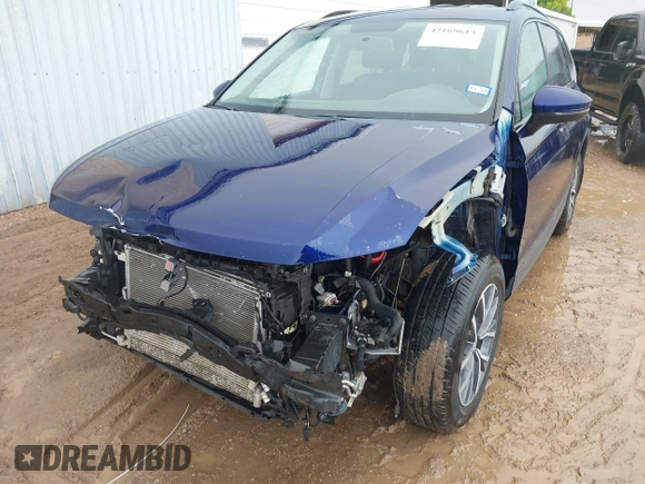 2021 Volkswagen Tiguan S with VIN 3VV1B7AXXMM002930, listed as a IAAI auction lot 42169613 with 47,118 mi miles and . Bid and sale history available at DreamBid. Image 6.