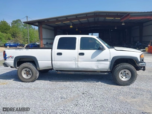 2007 GMC Sierra 2500HD Classic SLT with VIN 1GTHK23D97F152938, listed as a IAAI auction lot 41933419 with NaN miles. Bid and sale history available at carsss.com. Image 12.