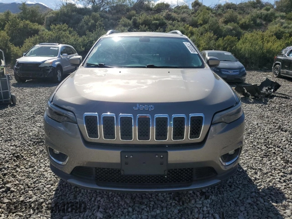 2019 Jeep Cherokee Limited with VIN 1C4PJMDX1KD345527, listed as a Copart auction lot 57636585 with 70,385 mi miles and Salvage title. Bid and sale history available at DreamBid. Image 5.