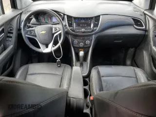2021 Chevrolet Trax LT with VIN KL7CJPSB1MB321070, listed as a Copart auction lot 73340064 with 50,490 mi miles and Salvage Title. Bid and sale history available at carsss.com. Image 8.