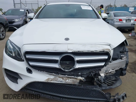 2020 Mercedes-Benz E 350 with VIN W1KZF8DB7LA818152, listed as a IAAI auction lot 41871865 with 89,101 mi miles and . Bid and sale history available at DreamBid. Image 13.