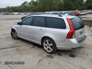 2008 Volvo V50 2.4L с VIN YV1MW390682380525, выставлен на аукционе Copart как лот 73524514 с пробегом 190 529 миль миль и Списание • Salvage title. История ставок и продаж доступна на DreamBid. Изображение 2.
