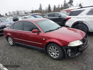2002 Volkswagen Passat GLS with VIN WVWPD63B32P447516, listed as a IAAI auction lot 41643127 with 198,317 mi miles. Bid and sale history available at carsss.com. Image 14.