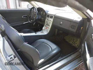2005 Chrysler Crossfire Limited z VIN 1C3AN69L35X049766, wystawiony jako IAAI lot #41671856 z przebiegiem 137 981 mil mil oraz . Historia ofert i sprzedaży dostępna na DreamBid. Obrazek 5.