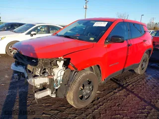 2020 Jeep Compass Sport with VIN 3C4NJDABXLT217802, listed as a IAAI auction lot 41278758 with 61,515 mi miles. Bid and sale history available at carsss.com. Image 18.