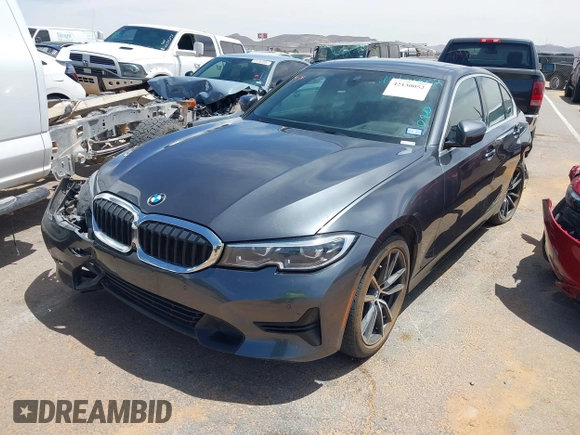 2020 BMW 3 Series 330i с VIN 3MW5R1J07L8B25648, выставлен на аукционе IAAI как лот 42130052 с пробегом 64 662 миль миль и . История ставок и продаж доступна на DreamBid. Изображение 2.