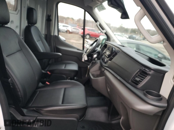 2023 Ford Transit Cargo with VIN 1FTBR1C86PKB27176, listed as a Copart auction lot 79528693 with 637 mi miles and . Bid and sale history available at DreamBid. Image 11.
