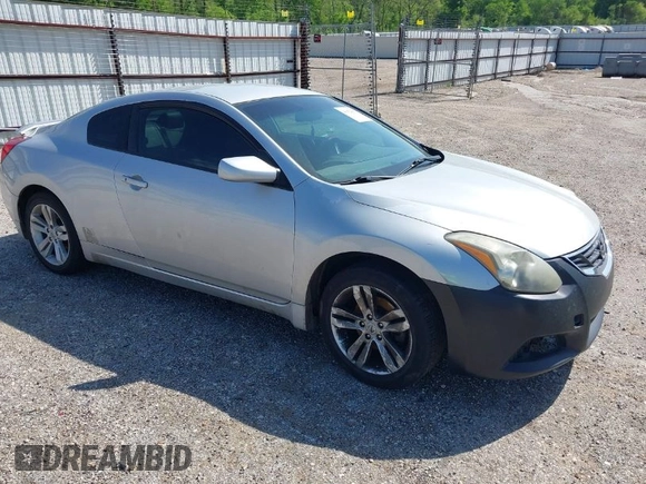 2011 Nissan Altima 2.5 S with VIN 1N4AL2EP8BC151382, listed as a IAAI auction lot 41952547 with 234,488 mi miles. Bid and sale history available at carsss.com. Image 1.