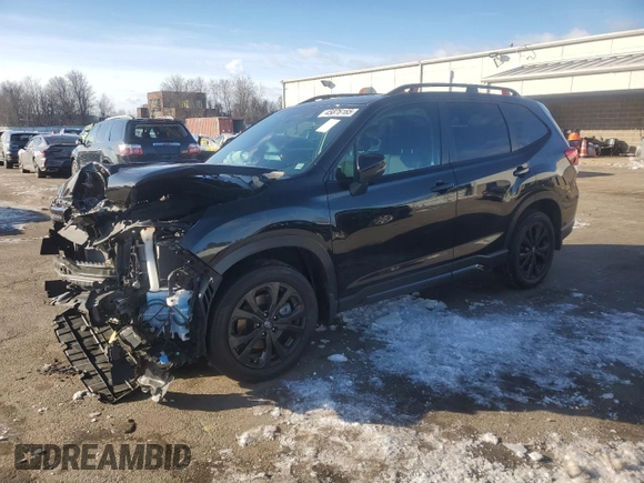2022 Subaru Forester Sport with VIN JF2SKAJC2NH510927, listed as a Copart auction lot 45876165 with 29,138 mi miles and Salvage Title. Bid and sale history available at carsss.com. Image 1.