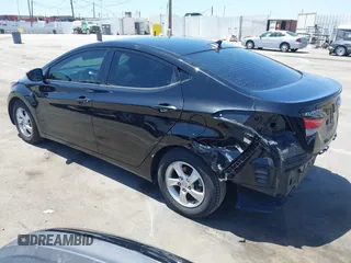 2015 Hyundai Elantra SE z VIN 5NPDH4AE1FH595805, wystawiony jako IAAI lot #42509562 z przebiegiem 115 460 mil mil oraz . Historia ofert i sprzedaży dostępna na DreamBid. Obrazek 3.