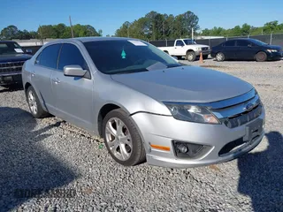2012 Ford Fusion SE with VIN 3FAHP0HA5CR322428, listed as a IAAI auction lot 42048332 with 237,640 mi miles. Bid and sale history available at carsss.com. Image 1.