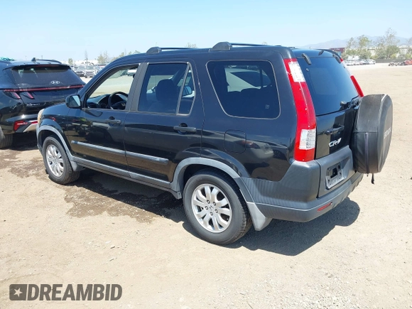 2005 Honda CR-V EX with VIN JHLRD78875C053656, listed as a IAAI auction lot 42117380 with 183,252 mi miles. Bid and sale history available at carsss.com. Image 3.
