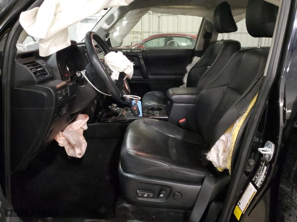 2020 Toyota 4Runner SR5 with VIN JTEBU5JR4L5739608, listed as a Copart auction lot 42910435 with 106,423 mi miles and Non Repairable. Bid and sale history available at carsss.com. Image 7.