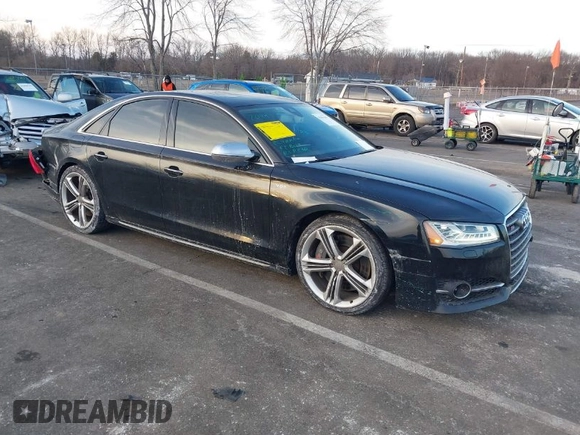 2015 Audi S8 with VIN WAUK2AFD5FN027013, listed as a IAAI auction lot 41456289 with 77,877 mi miles. Bid and sale history available at carsss.com. Image 1.